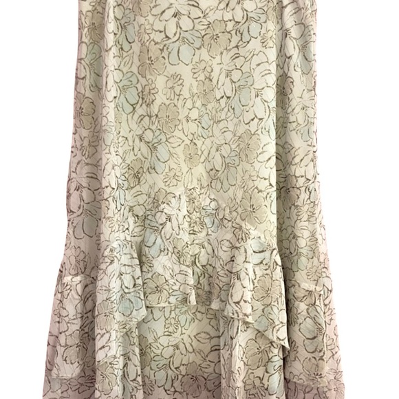 2/30 Women's WRAPPER Asymmetrical skirt with gold accent throughout  Size XL - Picture 1 of 8